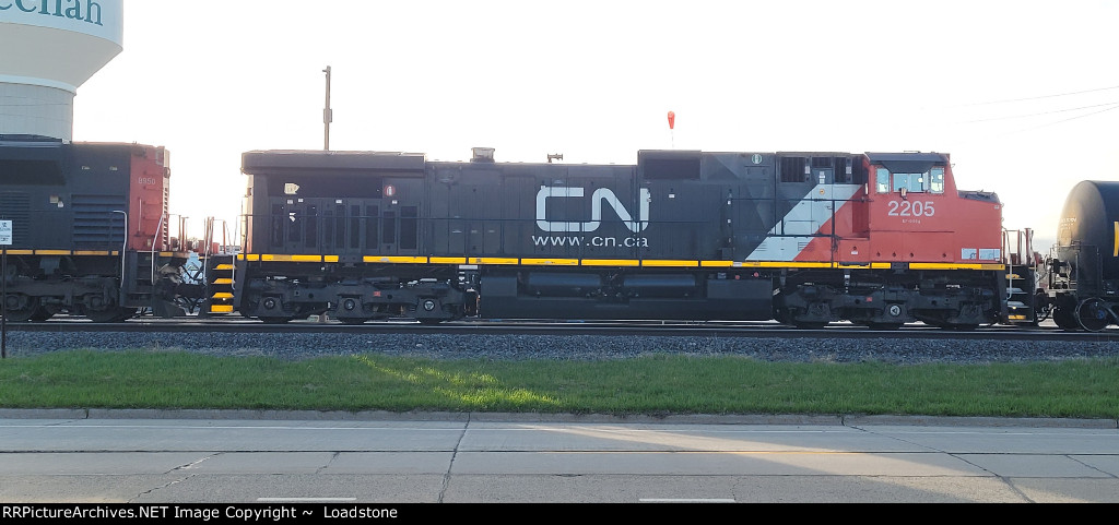 CN 2205